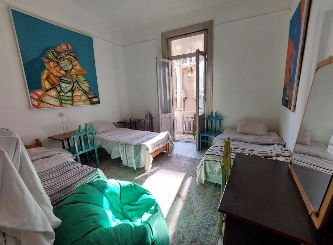 Arab Hostel, Welcoming All Solo And Groups Travellers But, Unmarried Couples Not Allowed アレクサンドリア エクステリア 写真