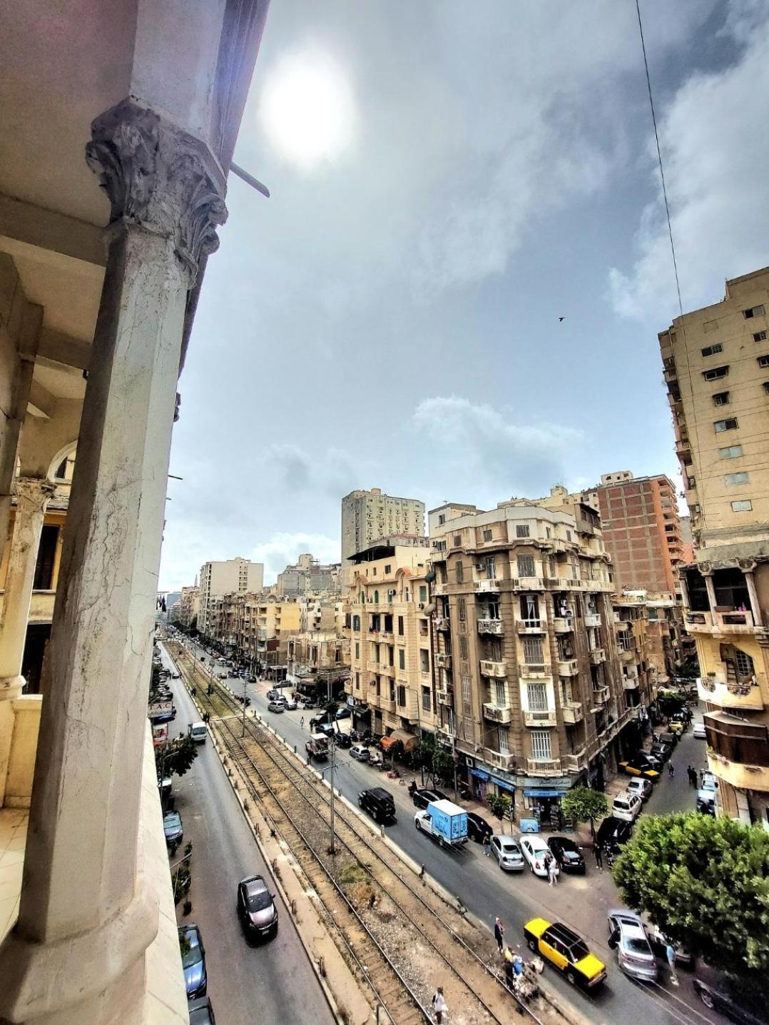 Arab Hostel, Welcoming All Solo And Groups Travellers But, Unmarried Couples Not Allowed アレクサンドリア エクステリア 写真